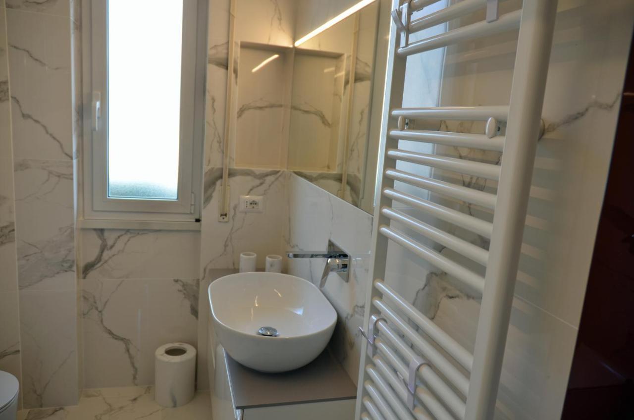 Youhosty - Savona 94 A Milano Exteriör bild
